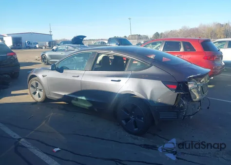 2022 Tesla Model 3 Long Range Dual Motor All-Wheel Drive из США, поврежденный, VIN 5YJ3E1EBXNF122484